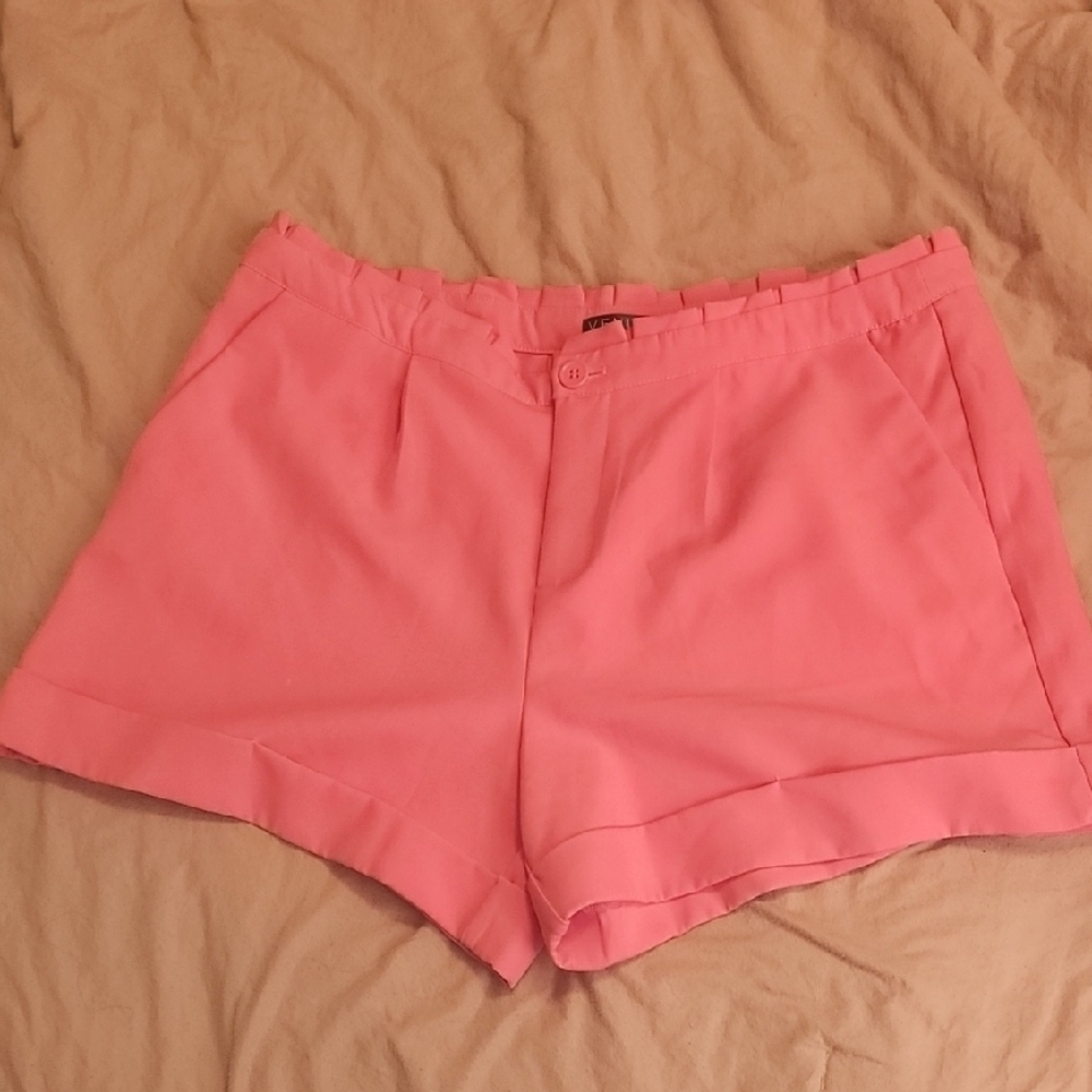 VENUS Pink Women's Shorts